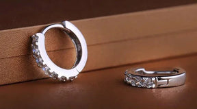 Brincos Argola de Prata 925 com Zircônia - Elegância Sem Fim para Mulheres Especiais