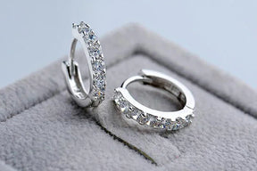 Brincos Argola de Prata 925 com Zircônia - Elegância Sem Fim para Mulheres Especiais